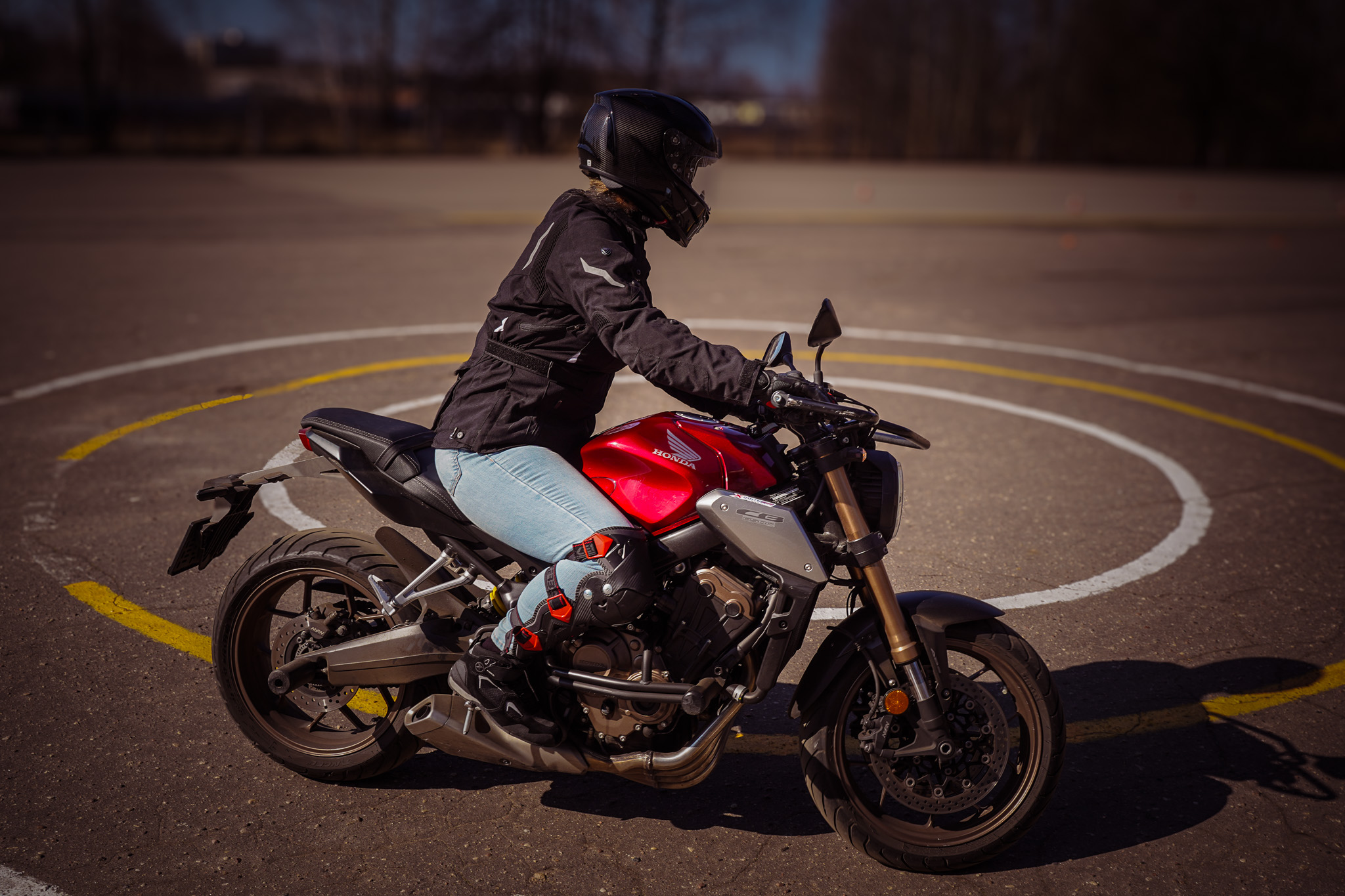 Theory group in English